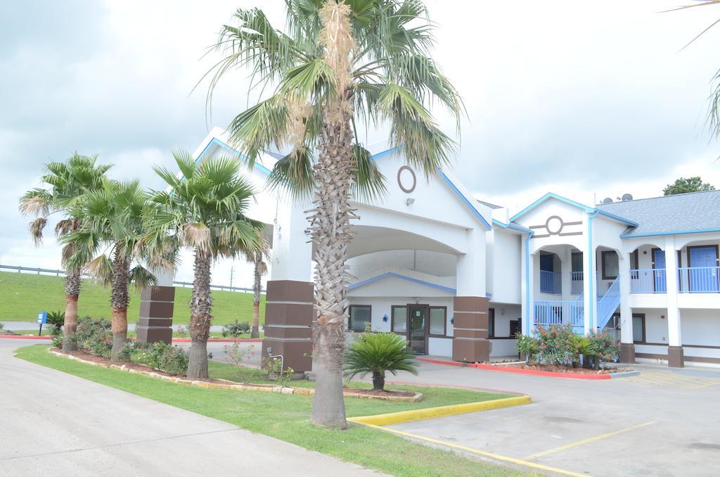 America'S Best Value Inn & Suites - Rosenberg/Houston Extérieur photo