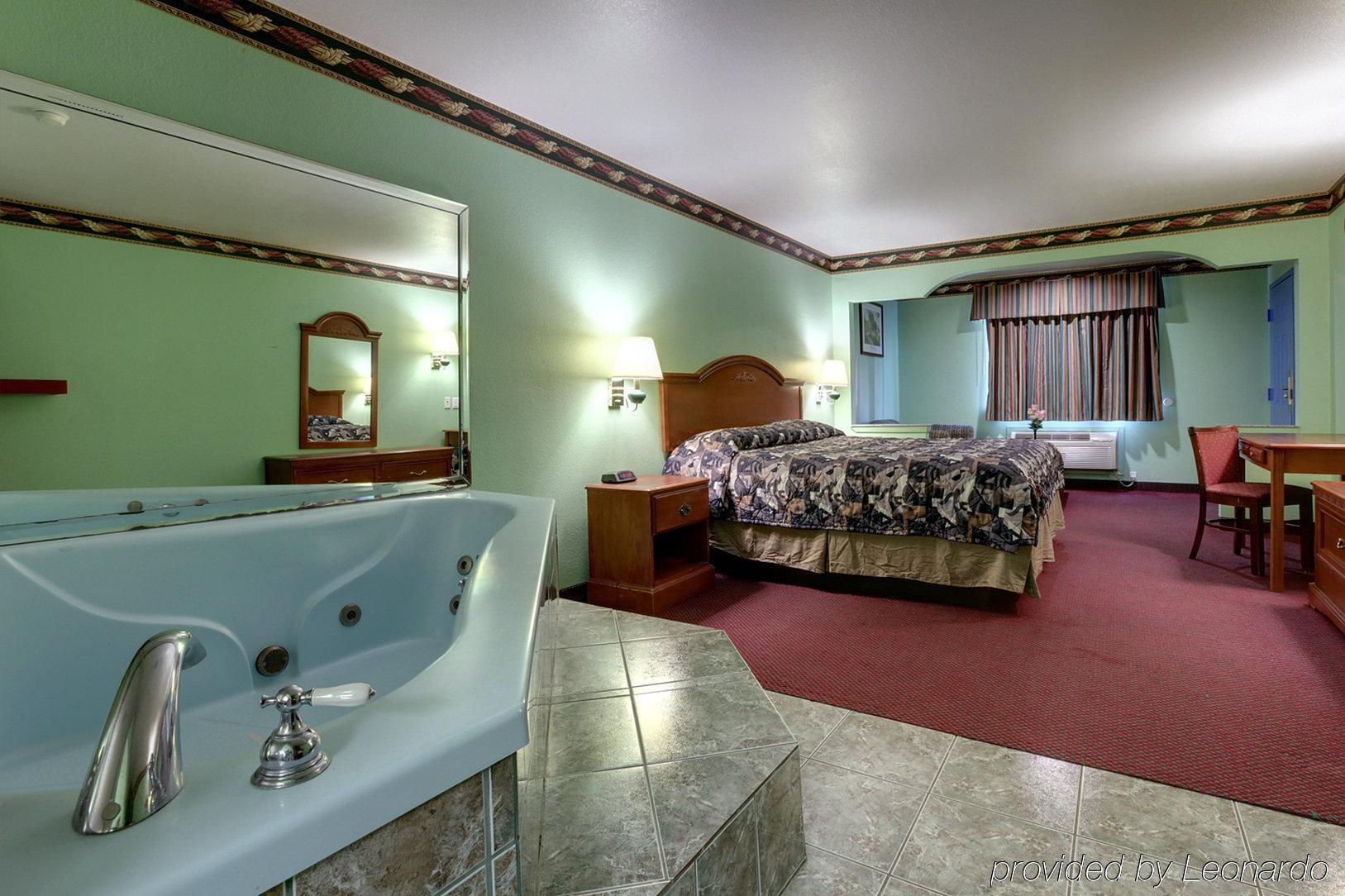 America'S Best Value Inn & Suites - Rosenberg/Houston Chambre photo