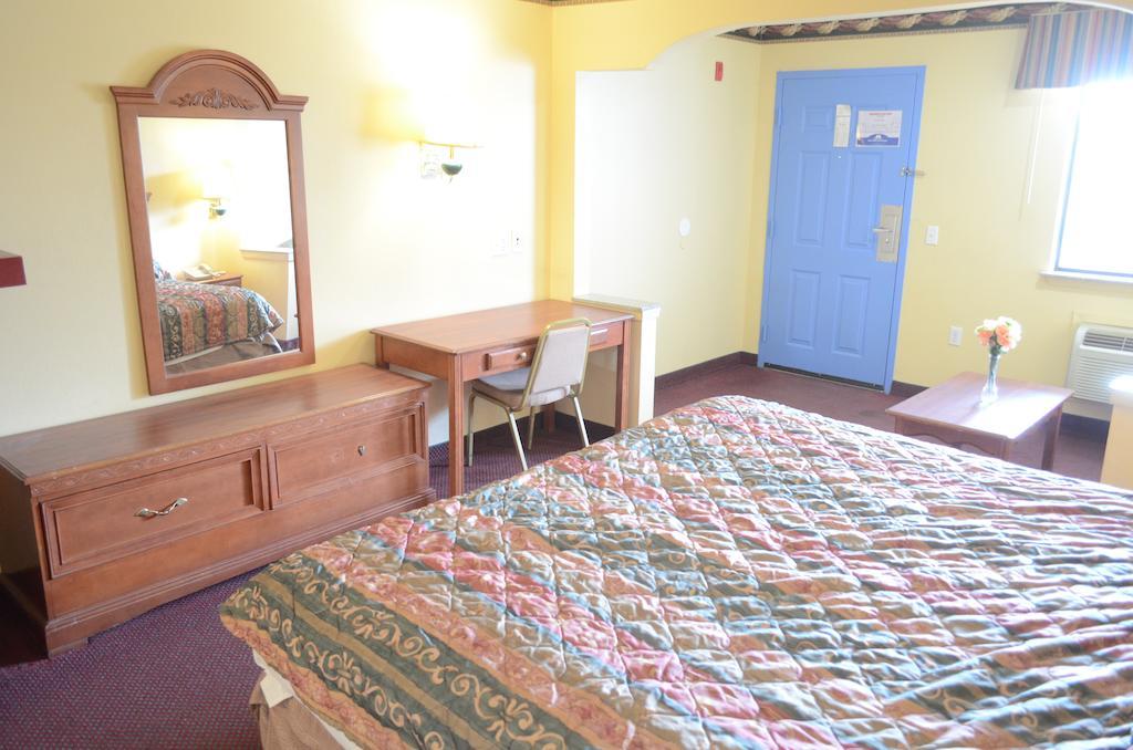 America'S Best Value Inn & Suites - Rosenberg/Houston Chambre photo