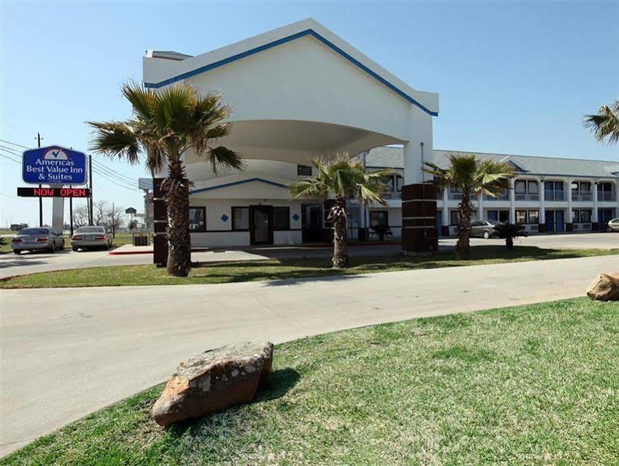 America'S Best Value Inn & Suites - Rosenberg/Houston Extérieur photo
